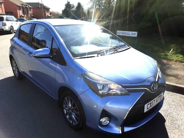 Toyota Yaris 1.33 VVT-i Icon 5dr Hatchback Petrol Blue